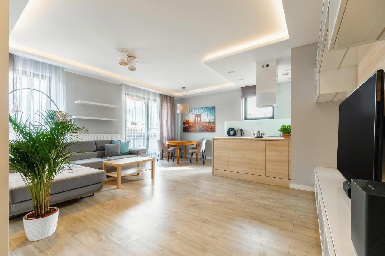 Apartament Jana Kazimierza 47 - 2 Sypialnie, 70M2, Balkon, Parking, Wi-Fi Warsaw Exterior photo