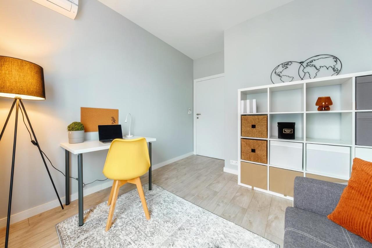 Apartament Jana Kazimierza 47 - 2 Sypialnie, 70M2, Balkon, Parking, Wi-Fi Warsaw Exterior photo